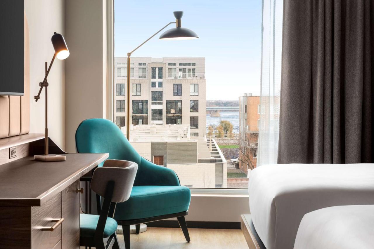 Hyatt Centric Montreal Hotel Exterior photo