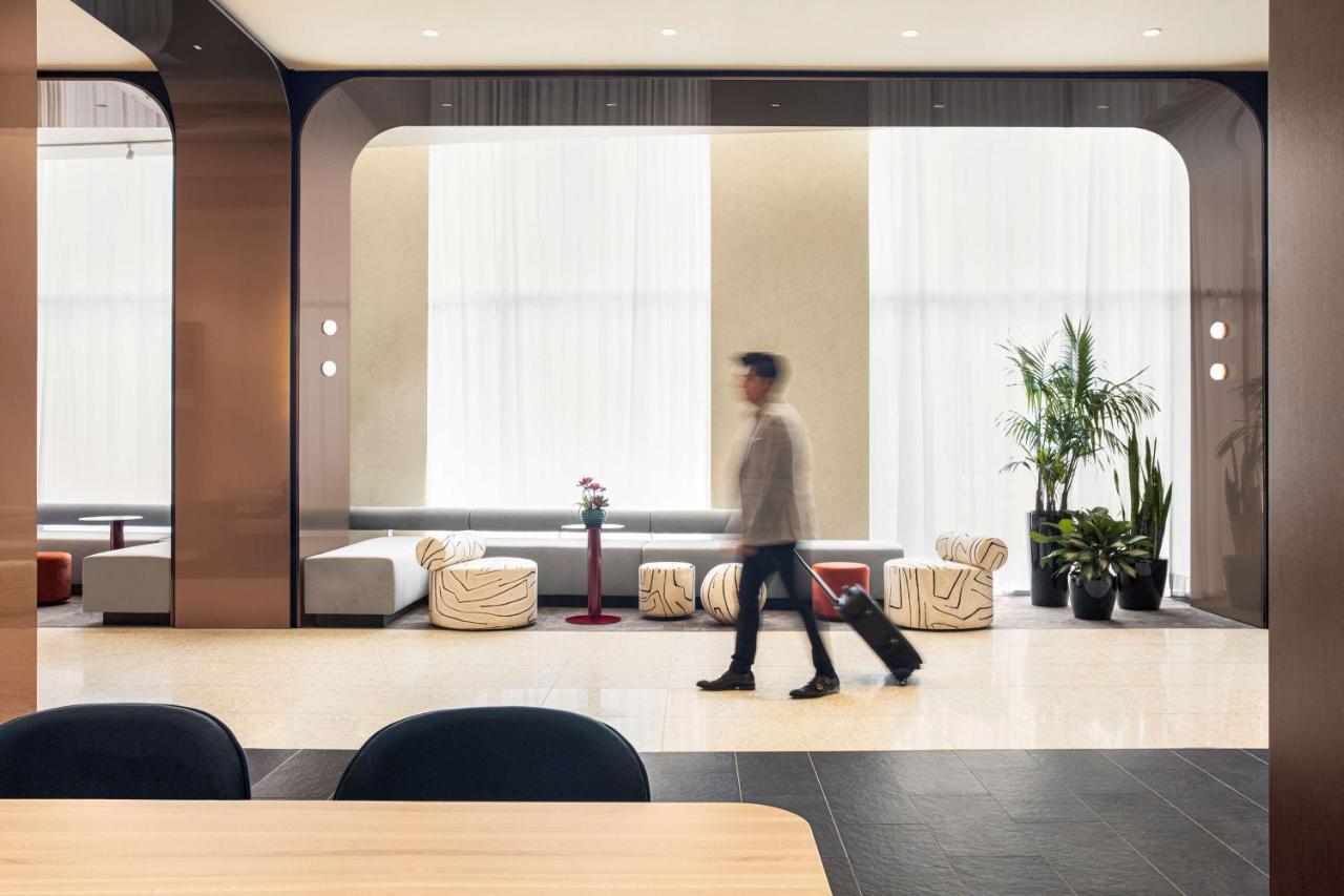 Hyatt Centric Montreal Hotel Exterior photo
