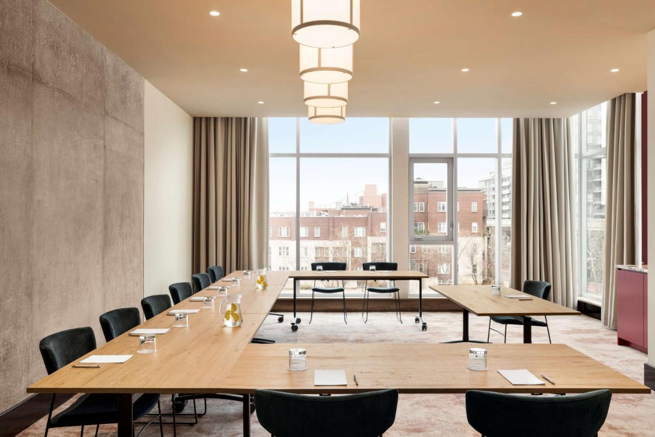 Hyatt Centric Montreal Hotel Exterior photo