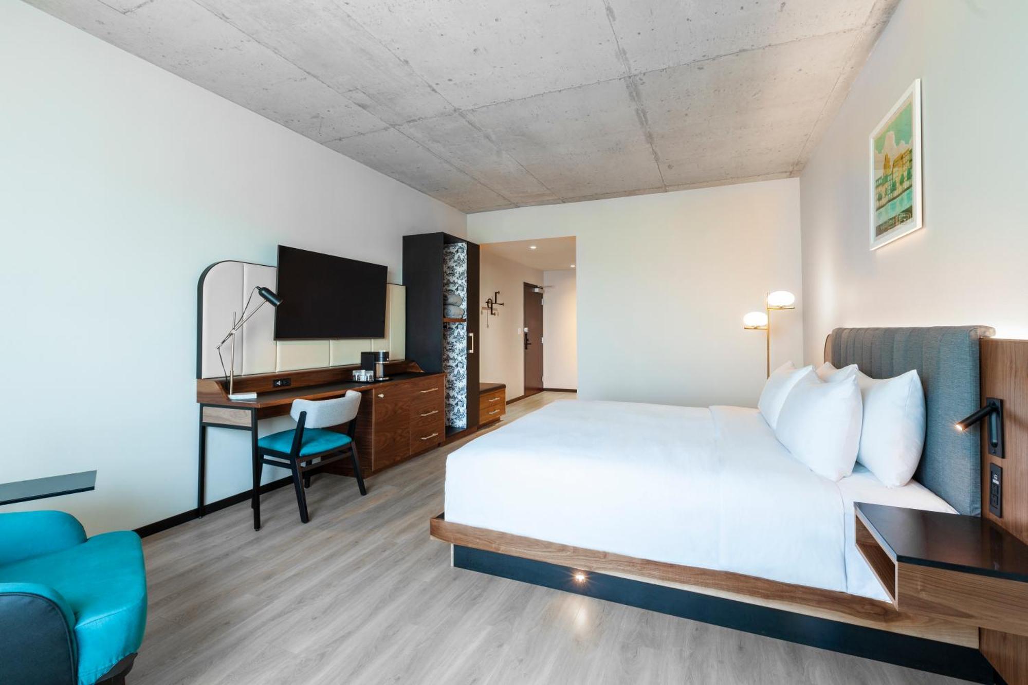Hyatt Centric Montreal Hotel Exterior photo