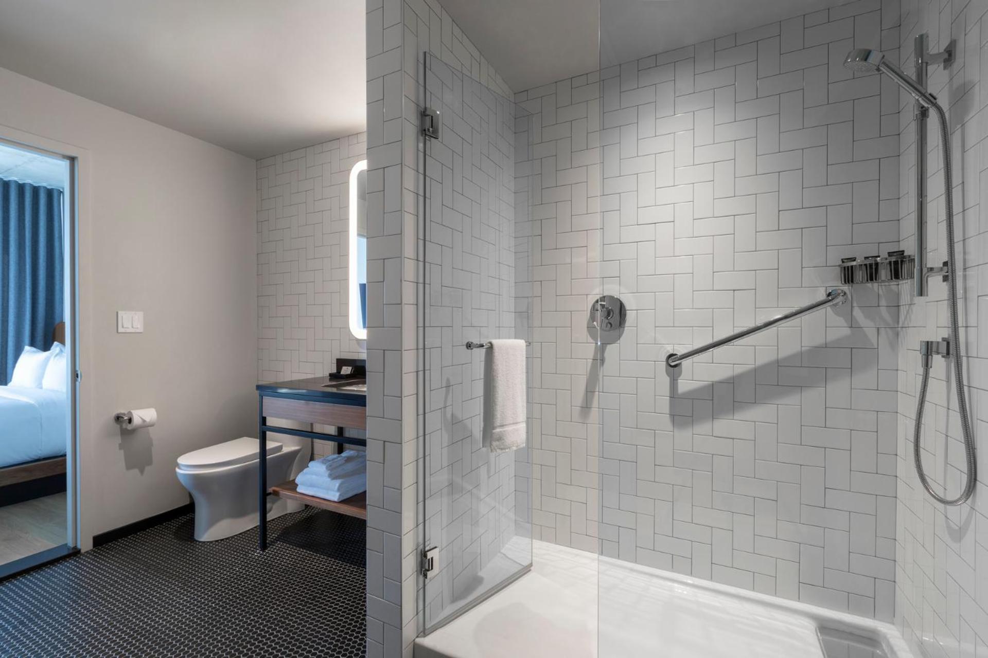 Hyatt Centric Montreal Hotel Exterior photo